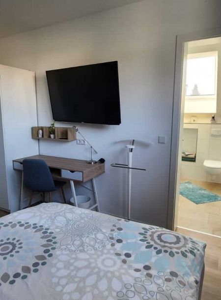 Bergzimmer Arbeitsplatz